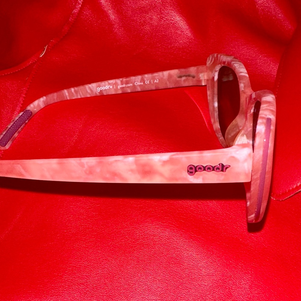 Goodr Sunglasses MACH G’s Polarized - Pink
